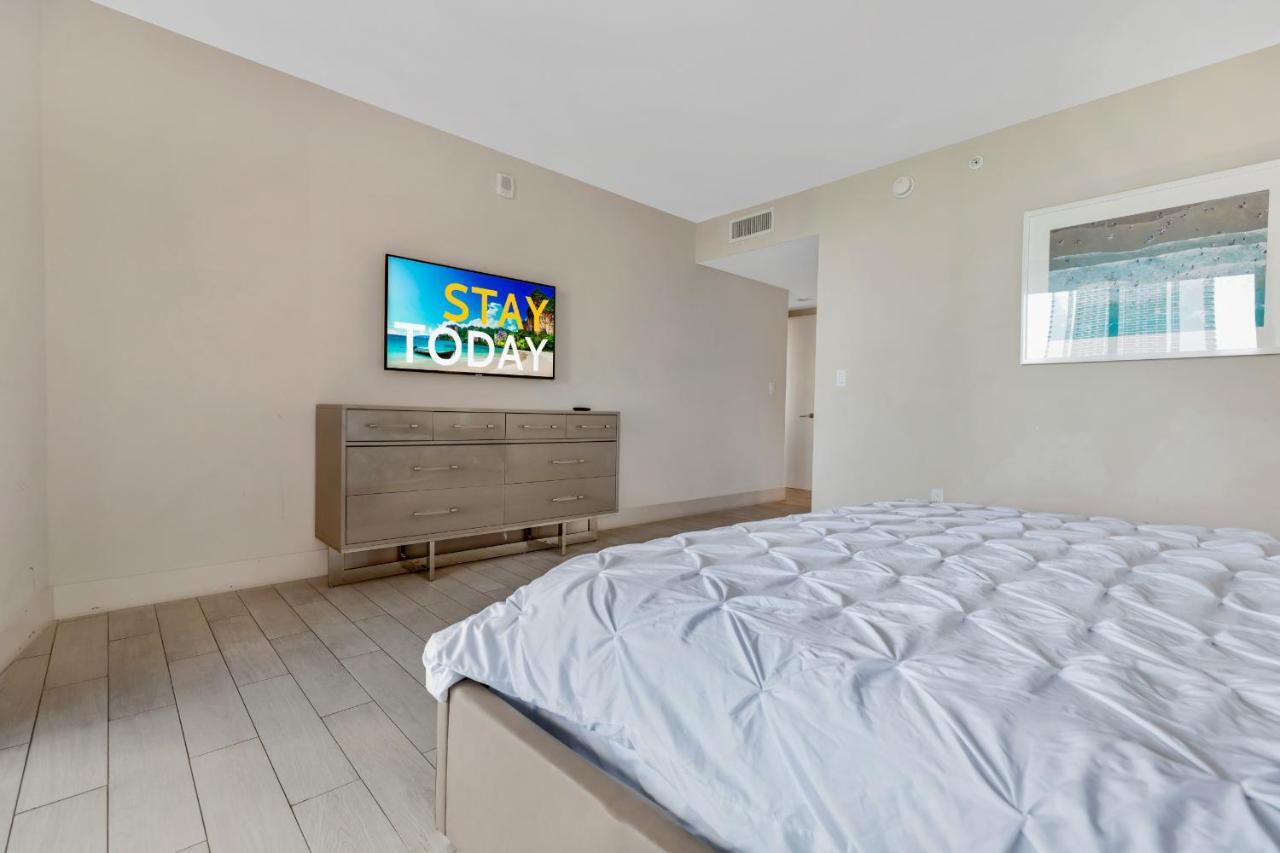Resort-Style Living With Direct Ocean Views - 3Br Beauty Hallandale Beach Zewnętrze zdjęcie