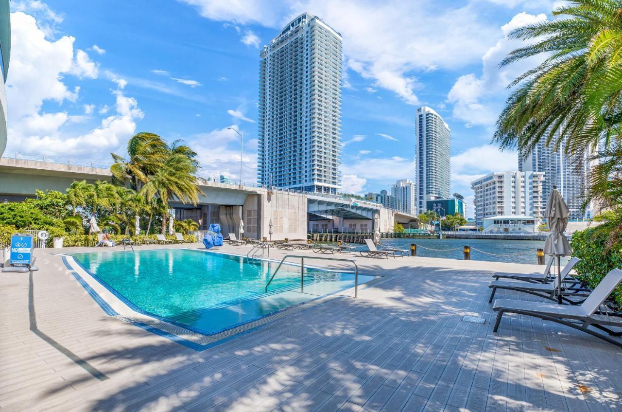 Resort-Style Living With Direct Ocean Views - 3Br Beauty Hallandale Beach Zewnętrze zdjęcie